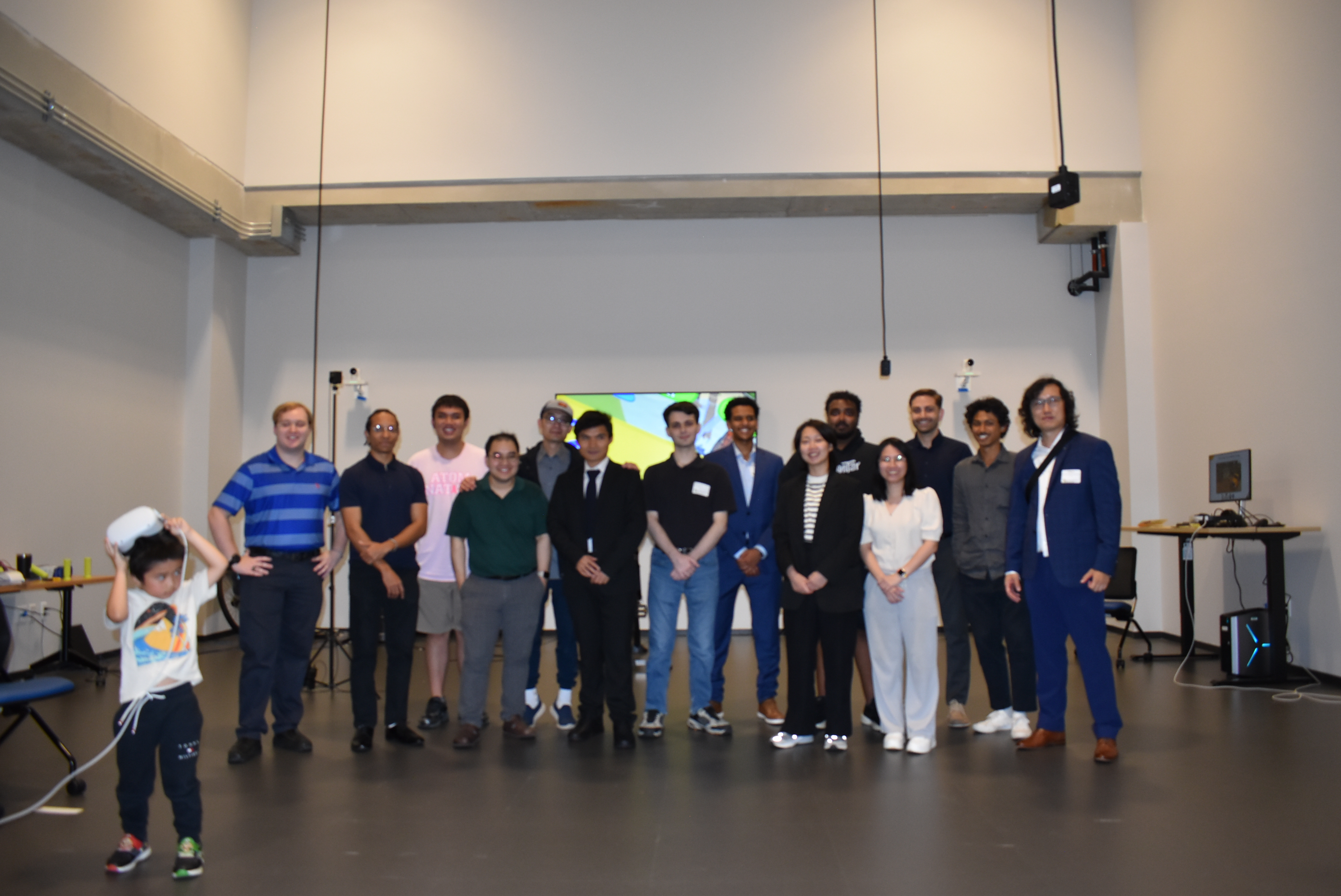 Fuse Grand Opening at Mason Square — DCXR lab presentation, photo 4